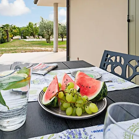 Chalet Ida - Regarda Travel